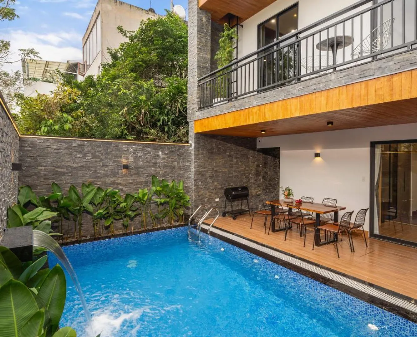 Andy & Jane Villa Da Nang Holiday home
